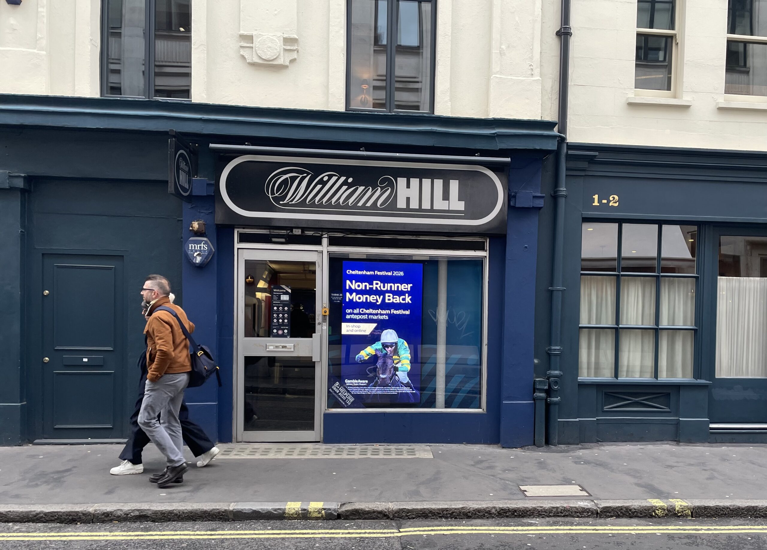 Les bookmakers ont toujours la cote